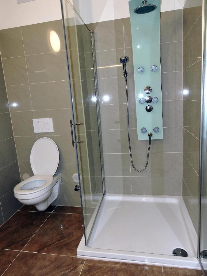 213 Prag, 27m2, 1-2 Personen Apartment Klagenfurt am Woerthersee Bagian luar foto