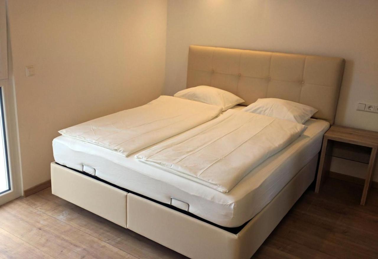 213 Prag, 27m2, 1-2 Personen Apartment Klagenfurt am Woerthersee Bagian luar foto