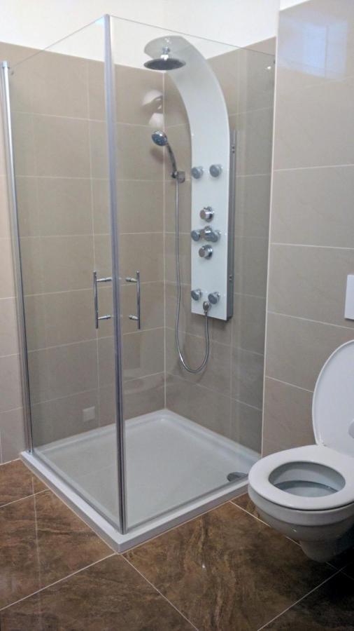 213 Prag, 27m2, 1-2 Personen Apartment Klagenfurt am Woerthersee Bagian luar foto